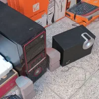 کامپیوتر در حد نو|رایانه رومیزی|زرندیه, |دیوار