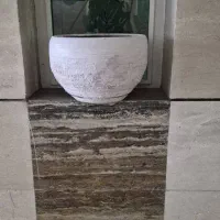 ۲مدل گلدان سفید بزرگ قطر۳۵ سانت