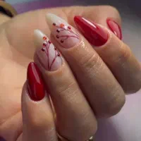 استخدام ناخنکار حرفه ای