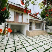 200متری-نیم-پیلوت-بدون-مشرف-مدارک-کامل