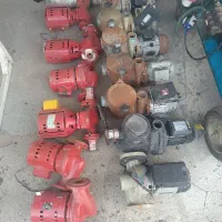 تعدادی پمپ آب تصفیه استخر پمپ آب شوفاژ