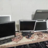 تعدادی مانیتور