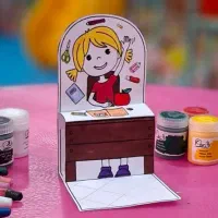 دعوت ب همکاری کمک مربی در مهد کودک و خانه بازی
