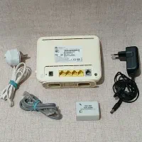 مودم چهار پورت WiFi با همه وسایل جانبی تکمیل