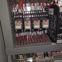 برق کار صنعتی