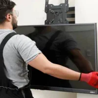 نصاب براکت و تلویزیون به دیوار. نصب انواع آنتن .