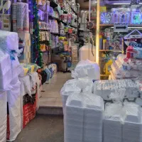 استخدام فروشنده خانم