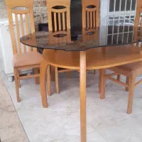 میز غذا خوری ۴ نفره  تخت خواب۲ نفره و میز تلویزیون