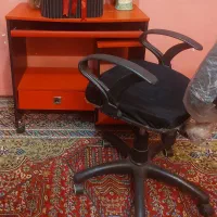 میز کامپیوتر|میز تحریر و کامپیوتر|شیراز, شهرک نیروی انتظامی|دیوار