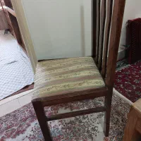 صندلی چوبی تکی