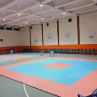 واگذاری سانس سالن ورزشی آرادبه صورت تخصصی و تفریحی