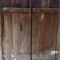 درب چوبی قدیمی عطیقه|کلکسیون اشیاء عتیقه|لنجان, |دیوار