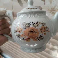 قوری چینی متوسط|قوری، کتری، قهوهساز دستی|نجفآباد, یزدانشهر|دیوار