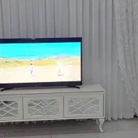میز تلویزیون در حد نو