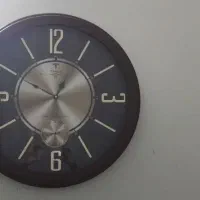 ساعت دیواری