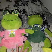 عروسک قورباغه