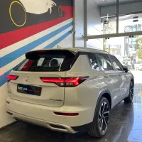 اوتلندر ۲۰۲۳ m line جفت دفرنسیال|خودرو سواری و وانت|شیراز, قدوسی شرقی|دیوار