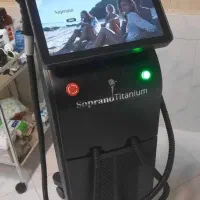 اپراتور لیزر موهای زائد