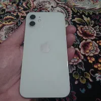 ایفون ۱۲ سبز ۶۴ بدون خط و خش و در حد