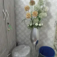 گل وگلدان