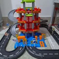 اسباب بازی/پارکینگ