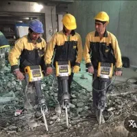 تخریب ساختمان و خانه های کلنگی|خدمات پیشه و مهارت|آستارا, |دیوار