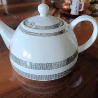 قوری چینی شیک|قوری، کتری، قهوه‌ساز دستی|ارومیه, |دیوار