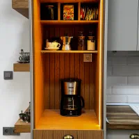 نیروی ماهر و شاگرد کابینت سازی