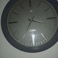 ساعت دیواری