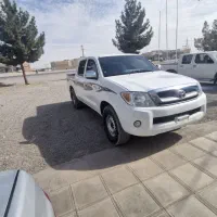 تویوتا هایلوکس