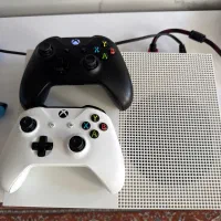 Xbox One S دو دسته
