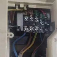 برقکار لاین نوری سیم کشی|خدمات پیشه و مهارت|تبریز, |دیوار