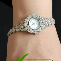 گالری نقره و جواهرات یوتاب نامی آشناست|جواهرات|بروجرد, |دیوار