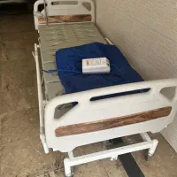 تخت بیمارستان برقی|تشک تختخواب|آمل, |دیوار