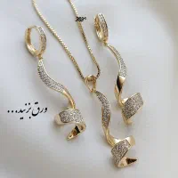 نیمستهای ژوپینگ مشابه طلا