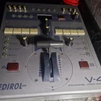 roland-v4 CHANNEL-video-mixer-effects