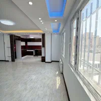ابریشم‌نیارش۲/دوتراسه/۱۰۰متر/روبه مرکز خرید|فروش آپارتمان|چهارباغ, |دیوار