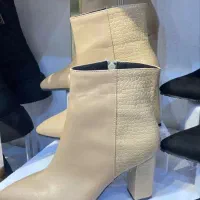 نیم بوت زنانه ترک پاشنه کرم خارجی نوپانخوردسایز۳۹