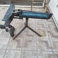 دوعدد دستگاه خم کن و حدیده برقی