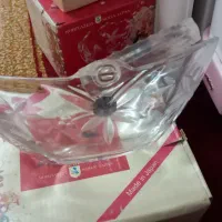 یک سری وسایل پذیرایی نو با جعبه.هر کدام ۲۵۰