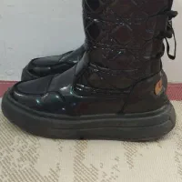 بوت دخترانه