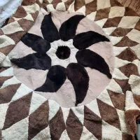 دوعددفرش ۱۲متری ویک عددفرش گردچرم کاملانوهستش