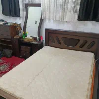 تخت چوب خیلی خیلی محکم ام دی اف نیست|تخت و سرویس خواب|میانه, |دیوار