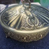 شیرینی و شکلات خوری وجاقاشقی به صورت کلی وجزیی