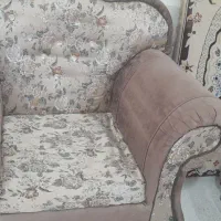 مبل هفت نفره و میز غذا خوری