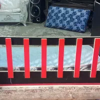 تخت همراه تشک سالم