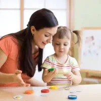 مربی خصوصی کودک در منزل