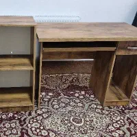 میز کامپیوتر با باکس