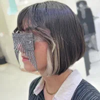 آموزش خدمات(میکاپ،شینیون،کوتاهی،تتو بدن و‌صورت