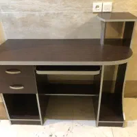 میز اداری و تحریر و مطالعه